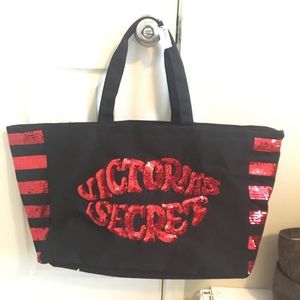 Victoria’s Secret oversized bag
